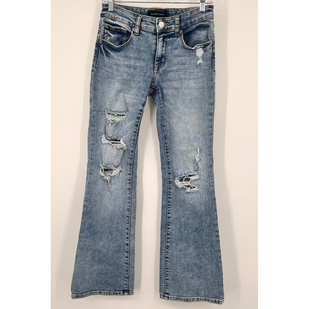 Aeropostale Low Rise Flare Jeans Light Wash Distressed Ripped Size 4 Reg